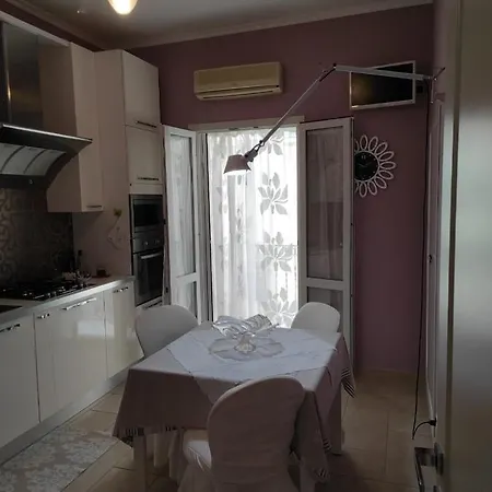 Casa Savoia Apartment Cefalu