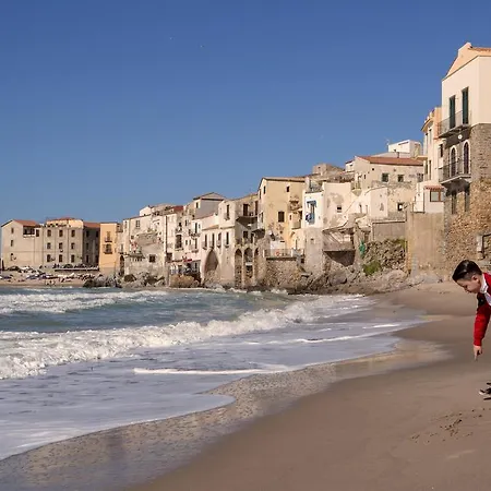 Casa Savoia * Cefalu